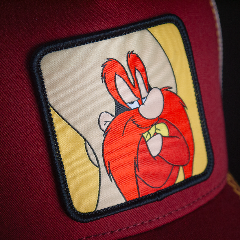 OVERLORD x Looney Tunes - Frenemies - Bugs and Yosemite Sam